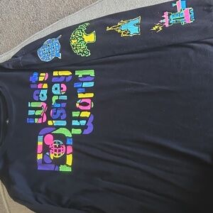 Disney - Black Long-Sleeve Tee with Multicolor Walt Disney World Logo